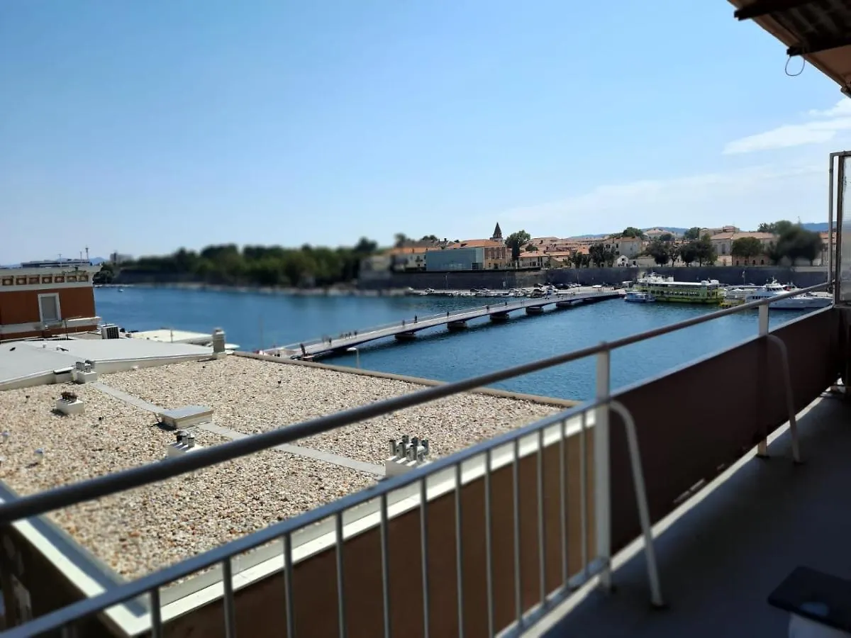 Most Zadar 0*,